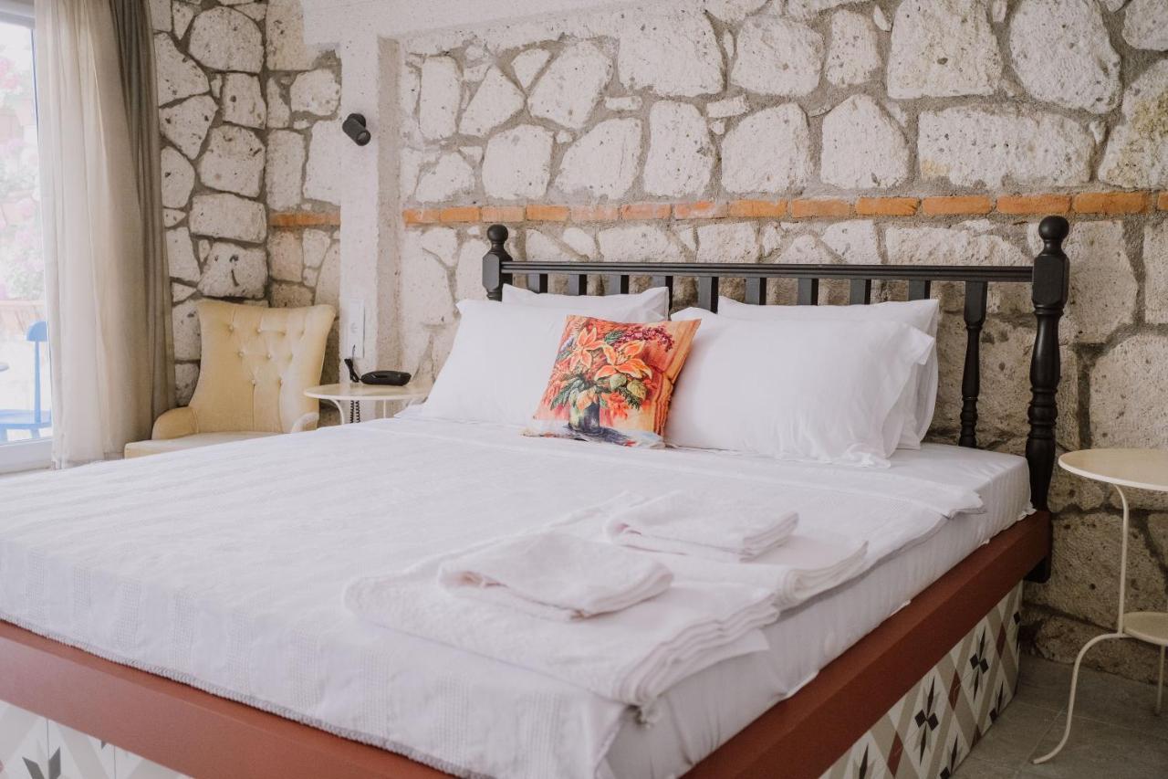 Deruni Butik Hotel Измир Екстериор снимка